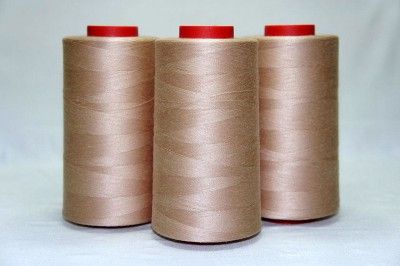 COMETA 0514F Cône de fils a coudre polyester 100% 5000 mètres Fils standard 5000m 11158