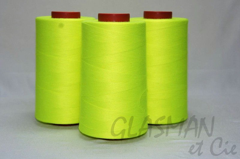 Cône de fil surjeteuse 100% Polyester 2740m - 24 couleurs