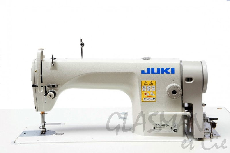 Machine à coudre JUKI DDL 8700 piqueuse plate industrielle